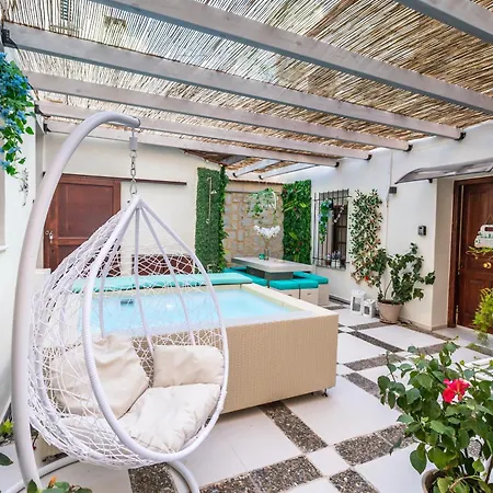 Belle Epoque Halepa's House & Chania (Crete)