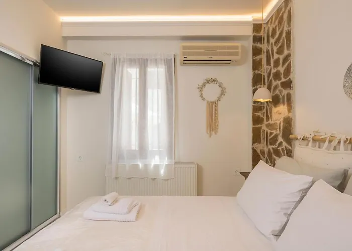 Belle Epoque Halepa's House & *