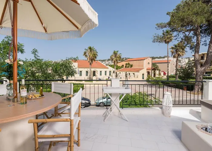 Belle Epoque Halepa's House & Nyaraló *