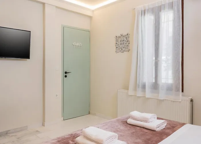 Belle Epoque Halepa's House & Chania (Crete)