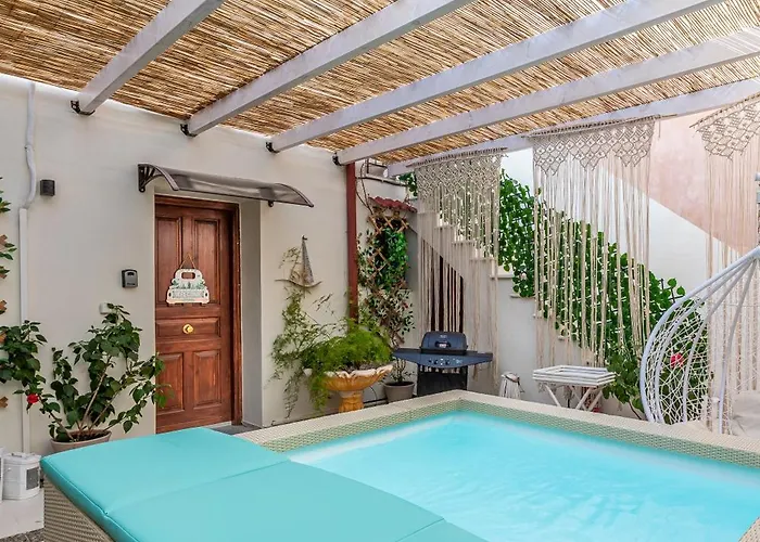 Belle Epoque Halepa's House & Chania (Crete)