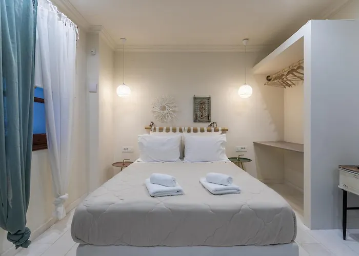 Belle Epoque Halepa's House & Nyaraló *