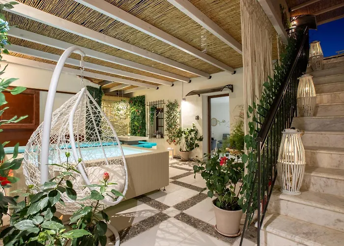 Belle Epoque Halepa's House & Chania (Crete)