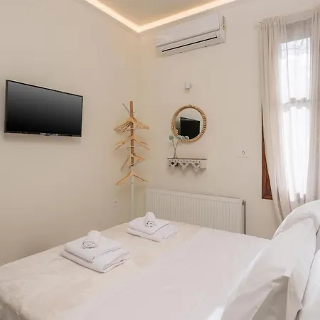 Holiday home Belle Epoque Halepa's House &