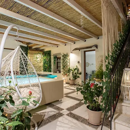 Belle Epoque Halepa's House & La Canea